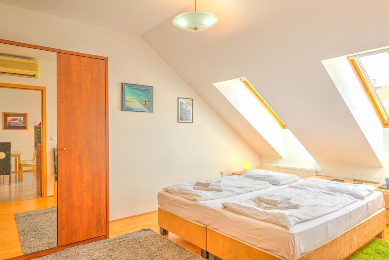 Central Apartments Budapest Luaran gambar