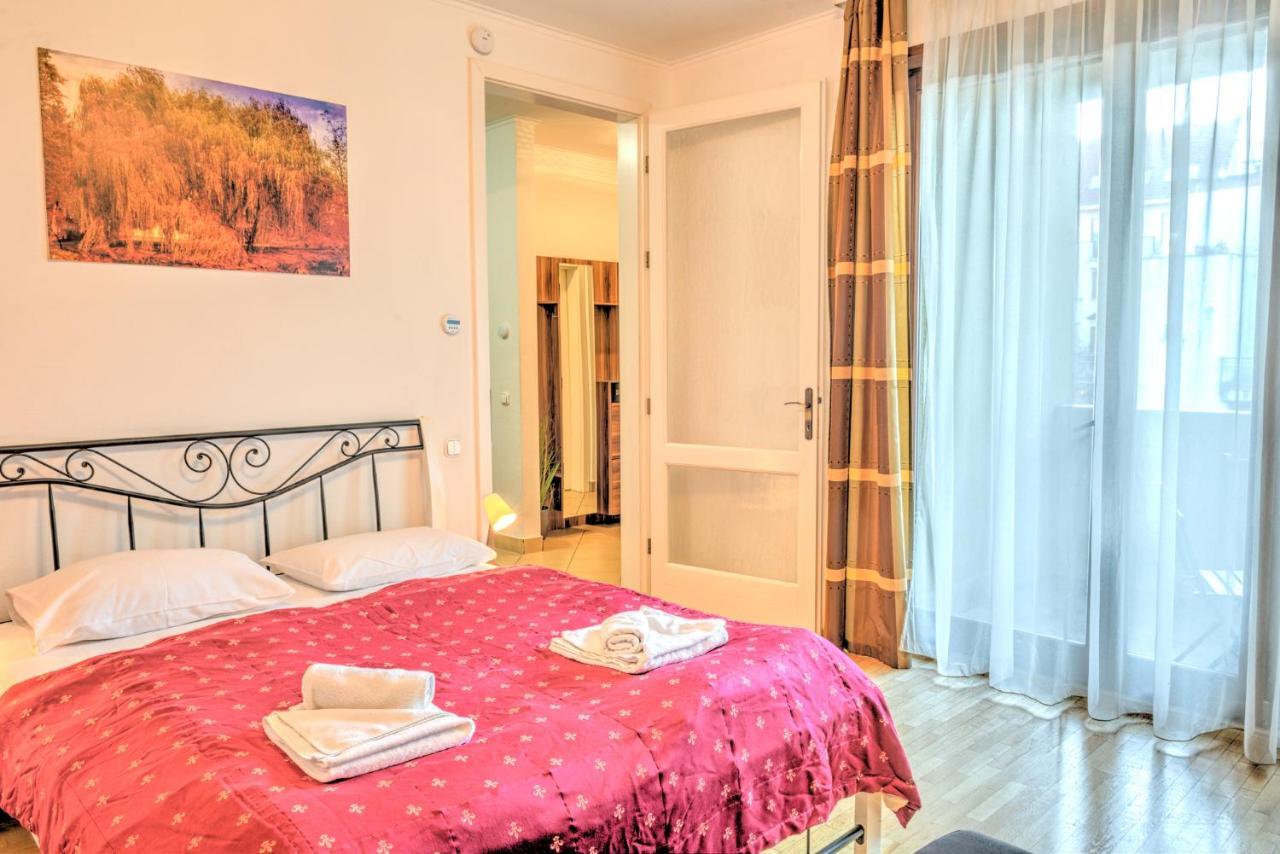 Central Apartments Budapest Luaran gambar