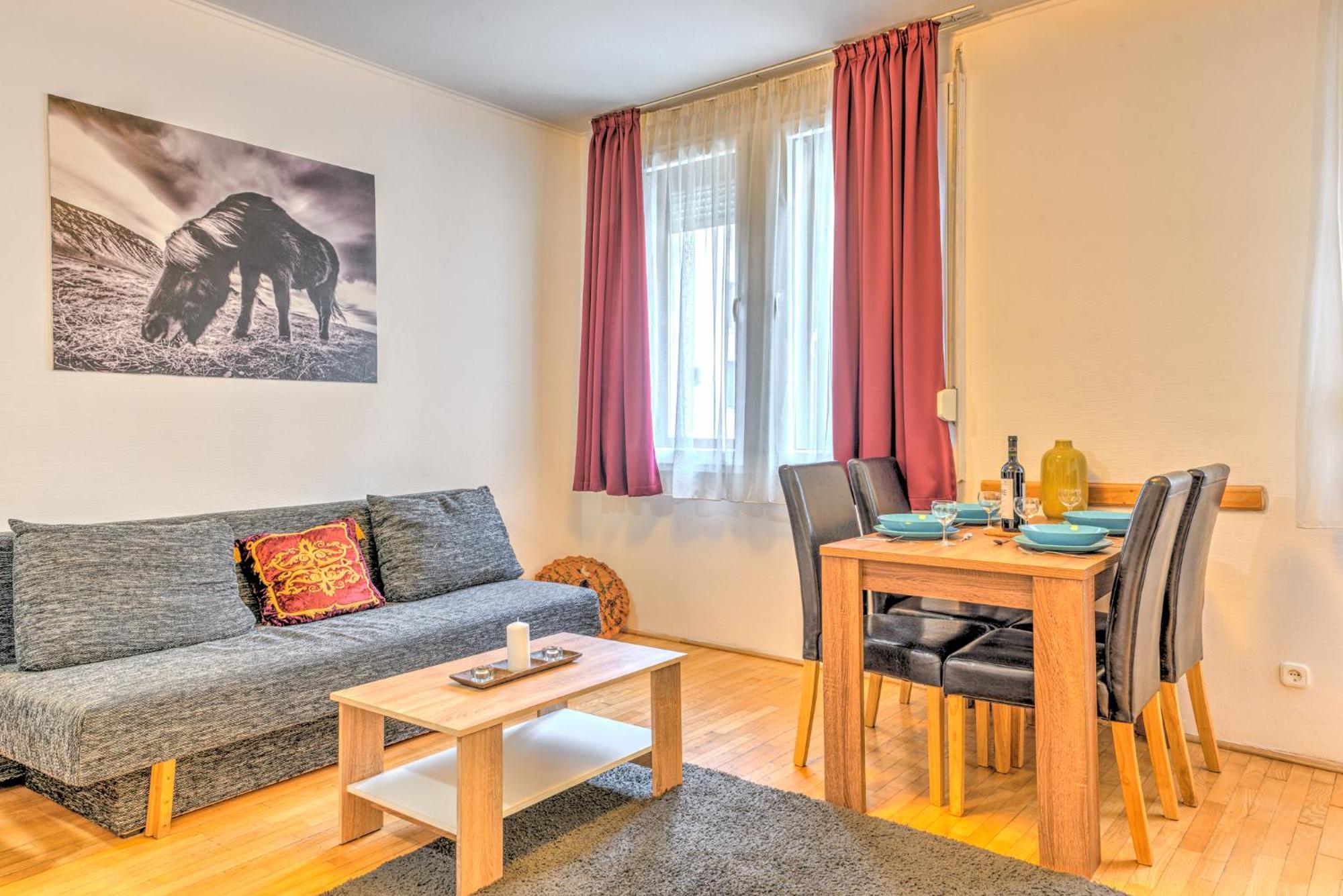 Central Apartments Budapest Luaran gambar